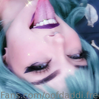 0ofdaddi Nøgen