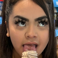 aaliyahsofunsize Nøgen