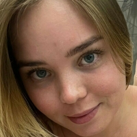 Adeline.becca1 Nøgen