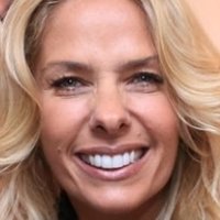 Adriane Galisteu Nøgen
