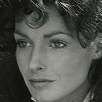 Adrienne Larussa Nøgen