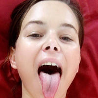 AedanRayne Nøgen