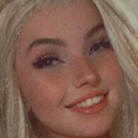 a-girl Nøgen