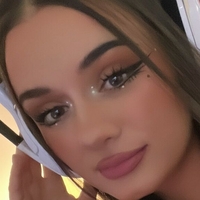 Ailincia Nøgen