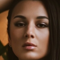 Aisha Ahmedova Nøgen
