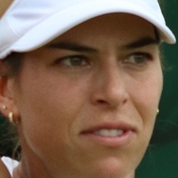 Ajla Tomljanovic Nøgen