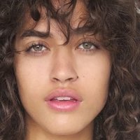 Alanna Arrington Nøgen