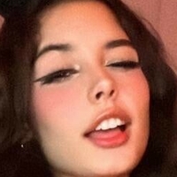 Alee Babe Nøgen
