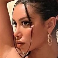 Alejandra Trevino Nøgen