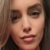 Alex Ann Lavigne Nøgen