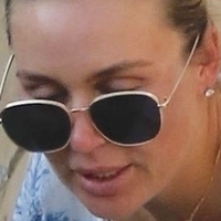 Alex Gerrard Nøgen