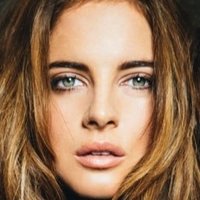 Alexandra Felstead Nøgen