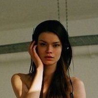 Alexandra Vittek Nøgen