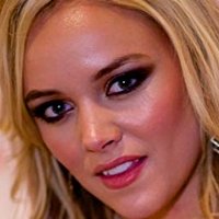 Alexis Monroe Nøgen