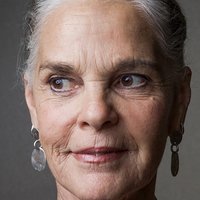Ali MacGraw Nøgen