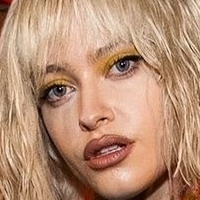 Alice Chater Nøgen