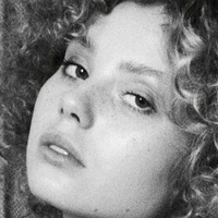 Alice Li Alicerenar Lismagi Nøgen