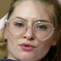 Alice March Nøgen