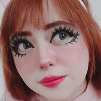 Alice Scarlett Nøgen