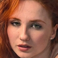 alicepreuoston Nøgen