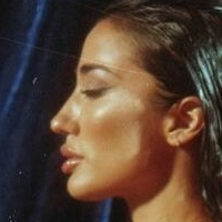 Alicia Arrietta Nøgen
