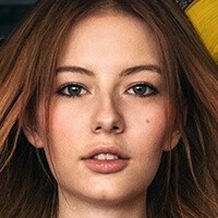 Alina Panevskaya Nøgen