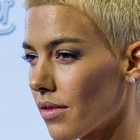 Alina Süggeler Nøgen