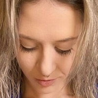 Aline Bragança Nøgen