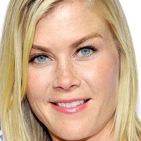 Alison Sweeney Nøgen
