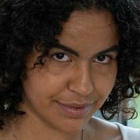 Alix Avery Nøgen