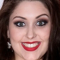 Allie Pearson Nøgen