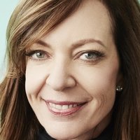 Allison Janney Nøgen
