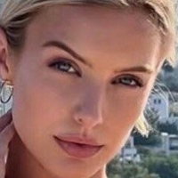 Allison Mason Nøgen