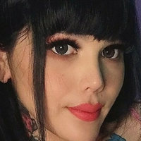 Allison Samaniego Nøgen
