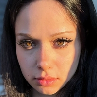 Almostfeline Nøgen