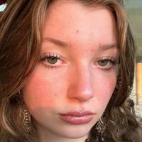 Alyssa Schwartz Nøgen