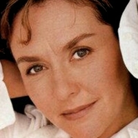 Amanda Burton Nøgen