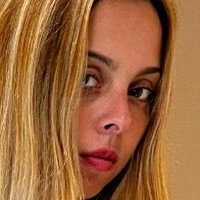 Amelia Whisper Nøgen