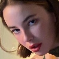 Amelie Manzoli Nøgen