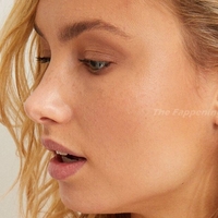 Amy Verlaan Nøgen