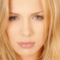 Anastasia Braun Nøgen