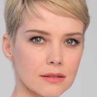 Andrea Osvárt Nøgen
