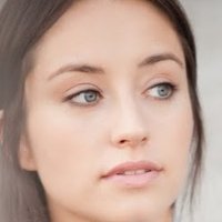 Andrea Trepat Nøgen