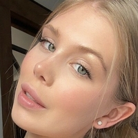 Angel Phub Nøgen