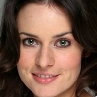 Angela Ascher Nøgen