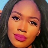 Angela Henderson Nøgen