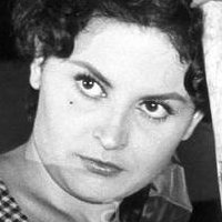 Angela Luce Nøgen