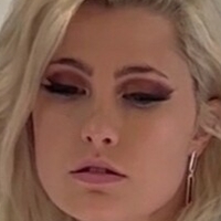 Angelica Wryta Nøgen