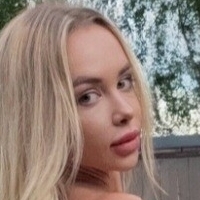 Angelina Engel Nøgen