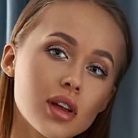 Angelina Kuznetsova Nøgen